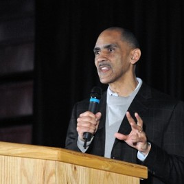 Tony Dungy to Speak at the Moms and Dads Establishing Life’s Direction Event